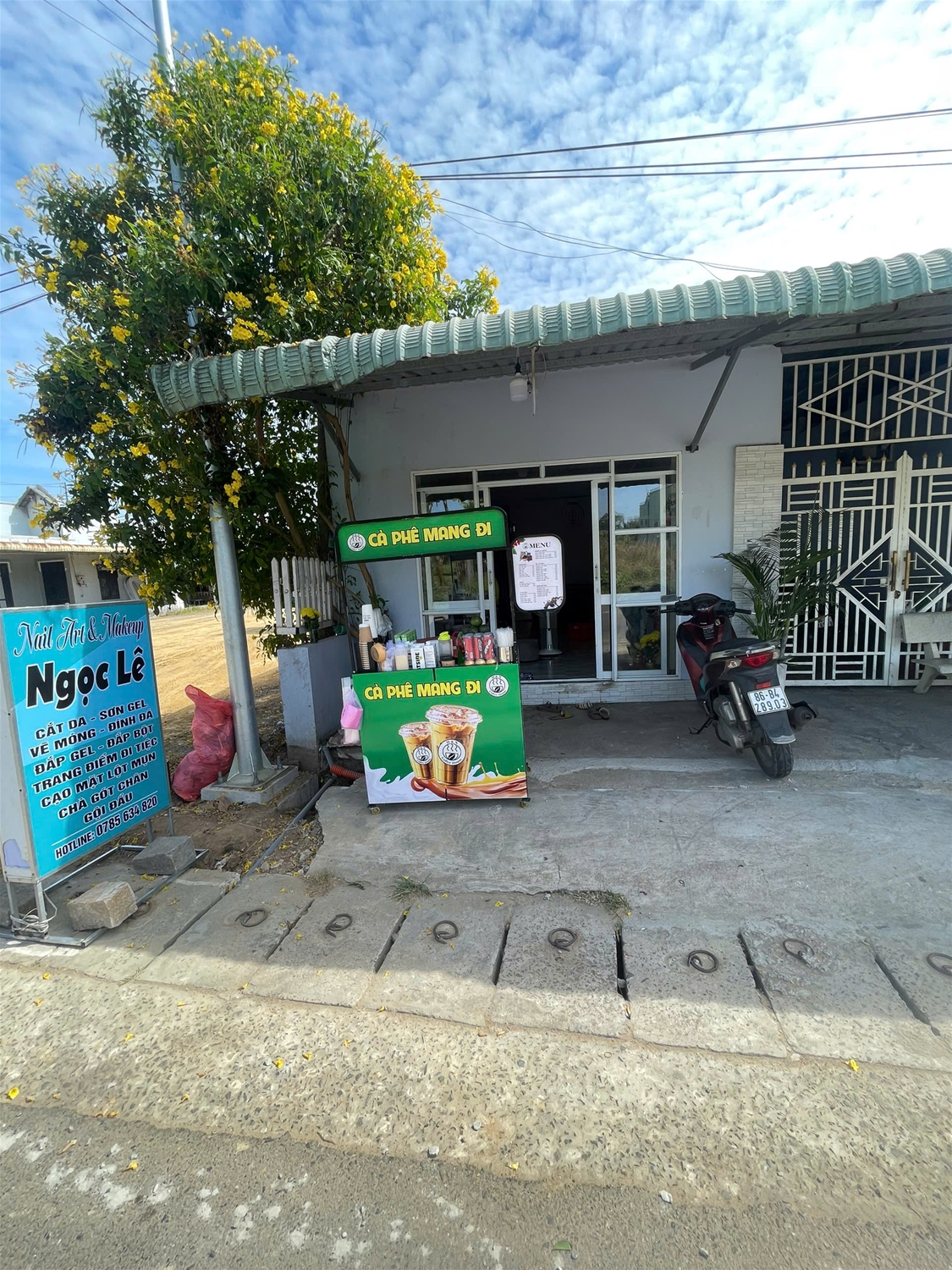 Nail Art & Makeup Ngọc Lê